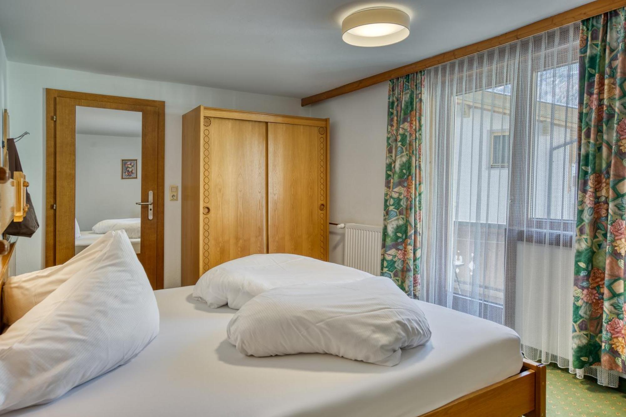 Hotel Klausnerhof Tux Chambre photo