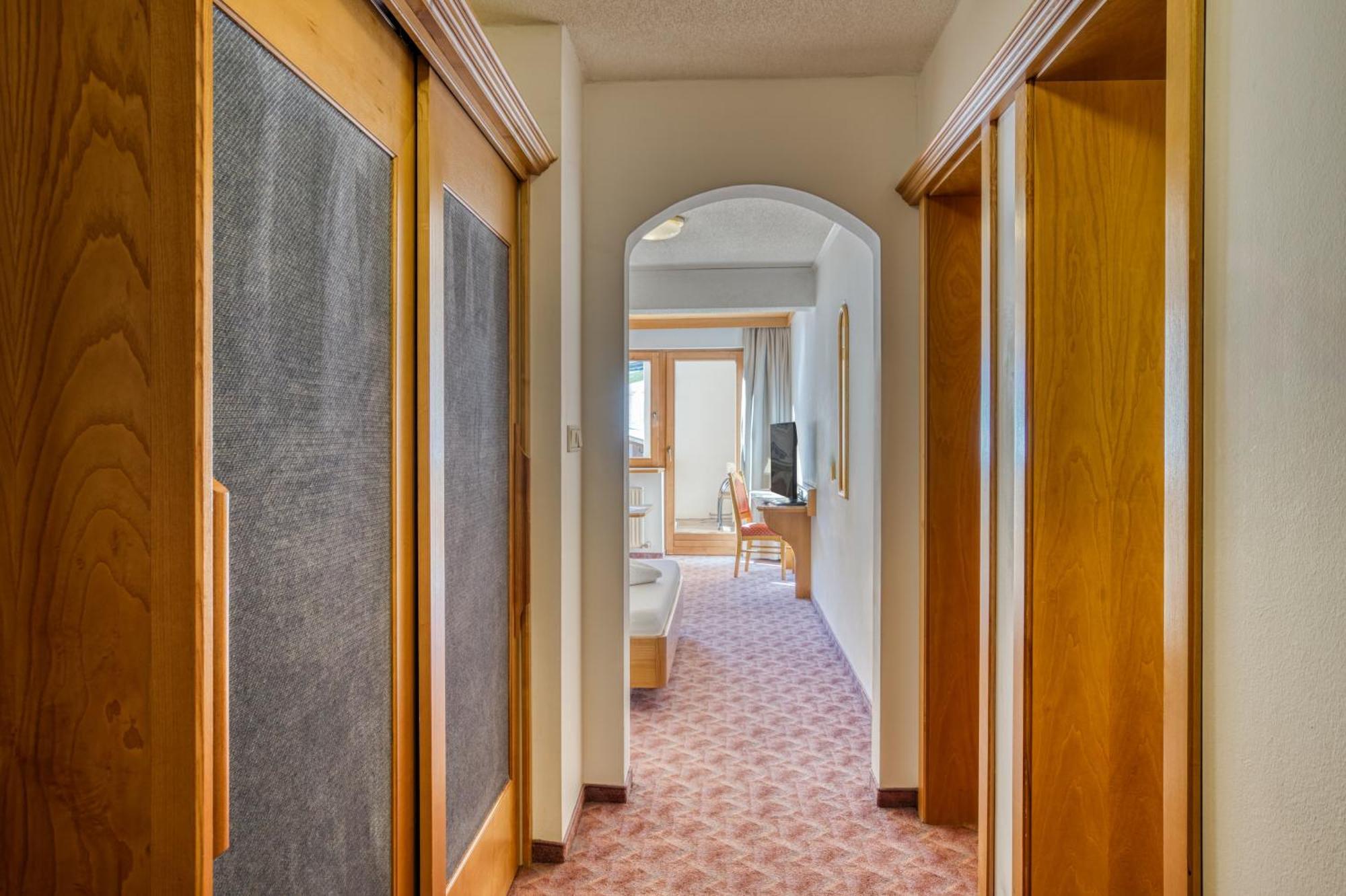 Hotel Klausnerhof Tux Chambre photo